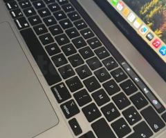 Perle rare: MacBook Pro 16 pouces i9 TouchBar