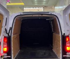 A vendre Citroen berlingo k9