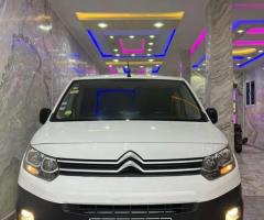 A vendre Citroen berlingo k9