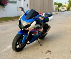 A Vendre Suzuki GSX-R 1000 K10 annonce