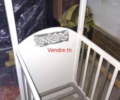 Lit de bébé A vendre